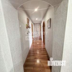 4-к квартира, вторичка, 81м2, 3/5 этаж