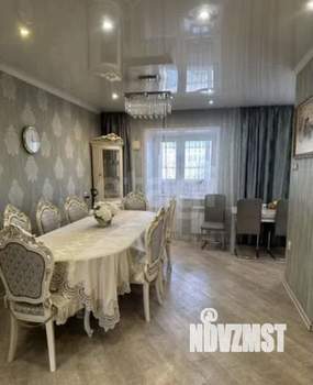 4-к квартира, вторичка, 124м2, 8/9 этаж