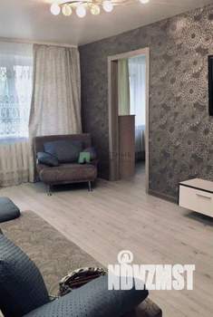 2-к квартира, вторичка, 43м2, 1/5 этаж