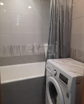 4-к квартира, вторичка, 80м2, 2/10 этаж