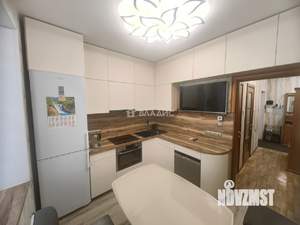 2-к квартира, вторичка, 56м2, 1/9 этаж