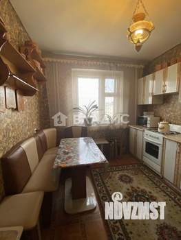 3-к квартира, вторичка, 65м2, 4/10 этаж