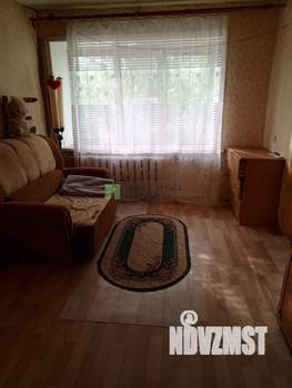 2-к квартира, вторичка, 42м2, 1/4 этаж
