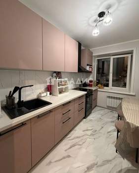 3-к квартира, вторичка, 58м2, 9/9 этаж