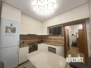 2-к квартира, вторичка, 56м2, 1/9 этаж