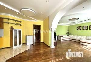 3-к квартира, вторичка, 101м2, 2/5 этаж