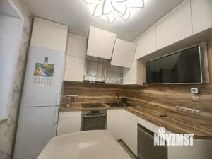 2-к квартира, вторичка, 56м2, 1/9 этаж
