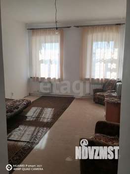 4-к квартира, вторичка, 115м2, 1/2 этаж