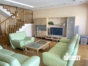 4-к квартира, вторичка, 211м2, 4/10 этаж