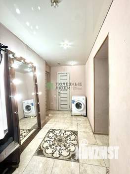 2-к квартира, вторичка, 56м2, 1/10 этаж