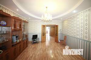 3-к квартира, вторичка, 108м2, 2/5 этаж