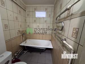 2-к квартира, вторичка, 45м2, 1/4 этаж
