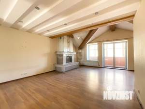 4-к квартира, вторичка, 172м2, 4/4 этаж
