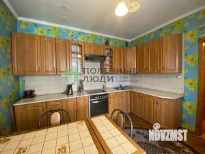 4-к квартира, вторичка, 117м2, 8/10 этаж