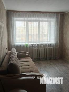 4-к квартира, вторичка, 62м2, 3/5 этаж