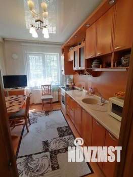 4-к квартира, вторичка, 61м2, 1/5 этаж