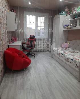 4-к квартира, вторичка, 80м2, 2/10 этаж