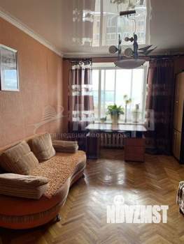 3-к квартира, вторичка, 93м2, 6/9 этаж