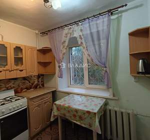 2-к квартира, вторичка, 45м2, 1/4 этаж