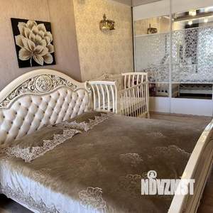 4-к квартира, вторичка, 124м2, 8/9 этаж