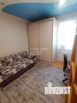 4-к квартира, вторичка, 61м2, 1/5 этаж