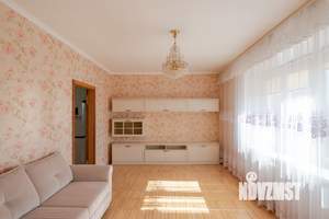 2-к квартира, вторичка, 68м2, 8/9 этаж