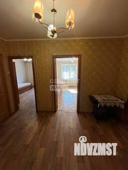 2-к квартира, вторичка, 66м2, 1/5 этаж