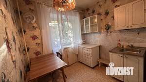 3-к квартира, вторичка, 60м2, 1/5 этаж