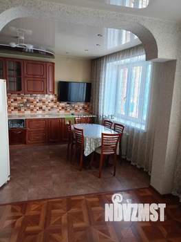 3-к квартира, вторичка, 100м2, 11/16 этаж