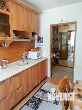 4-к квартира, вторичка, 61м2, 1/4 этаж