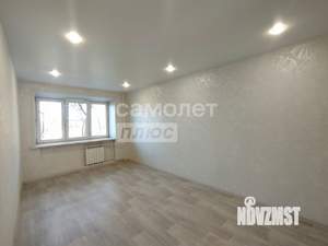 3-к квартира, вторичка, 58м2, 1/5 этаж