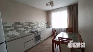 2-к квартира, вторичка, 64м2, 9/9 этаж