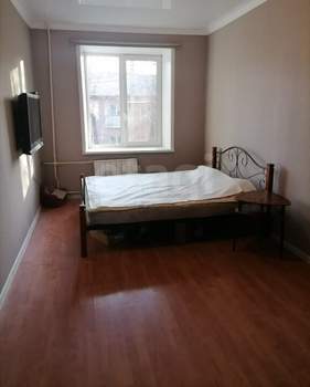 3-к квартира, вторичка, 78м2, 2/2 этаж
