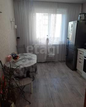 4-к квартира, вторичка, 80м2, 2/10 этаж