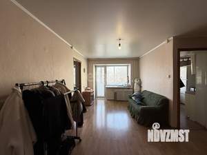 2-к квартира, вторичка, 42м2, 3/5 этаж