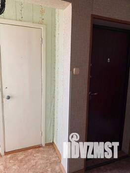 1-к квартира, вторичка, 27м2, 5/5 этаж