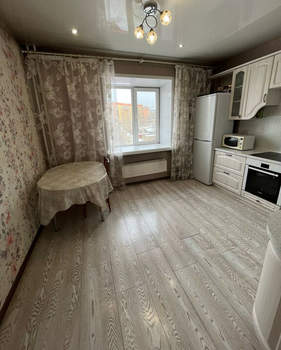 3-к квартира, вторичка, 104м2, 3/10 этаж
