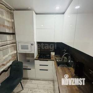 2-к квартира, вторичка, 52м2, 2/5 этаж