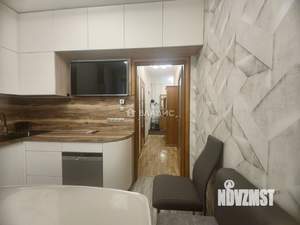 2-к квартира, вторичка, 56м2, 1/9 этаж
