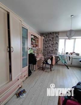 4-к квартира, вторичка, 140м2, 3/9 этаж