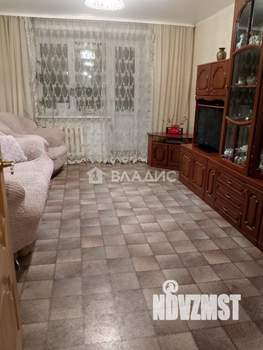 3-к квартира, вторичка, 61м2, 5/5 этаж