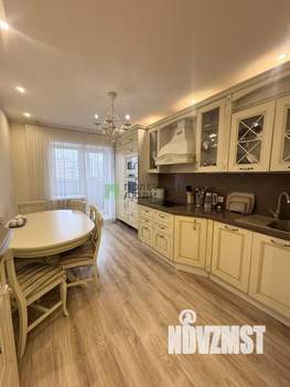 3-к квартира, вторичка, 103м2, 9/10 этаж