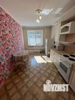 2-к квартира, вторичка, 66м2, 1/5 этаж
