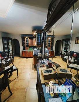 4-к квартира, вторичка, 140м2, 3/9 этаж