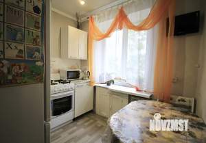 2-к квартира, вторичка, 43м2, 3/3 этаж