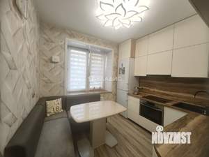 2-к квартира, вторичка, 56м2, 1/9 этаж