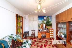 4-к квартира, вторичка, 57м2, 2/5 этаж