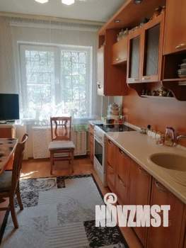 4-к квартира, вторичка, 61м2, 1/5 этаж